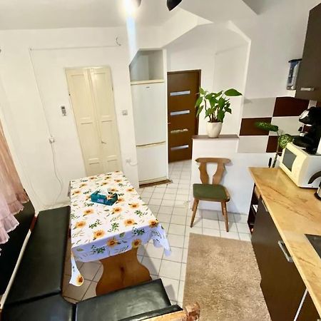 Apartament 2 Camere Oradea Luaran gambar